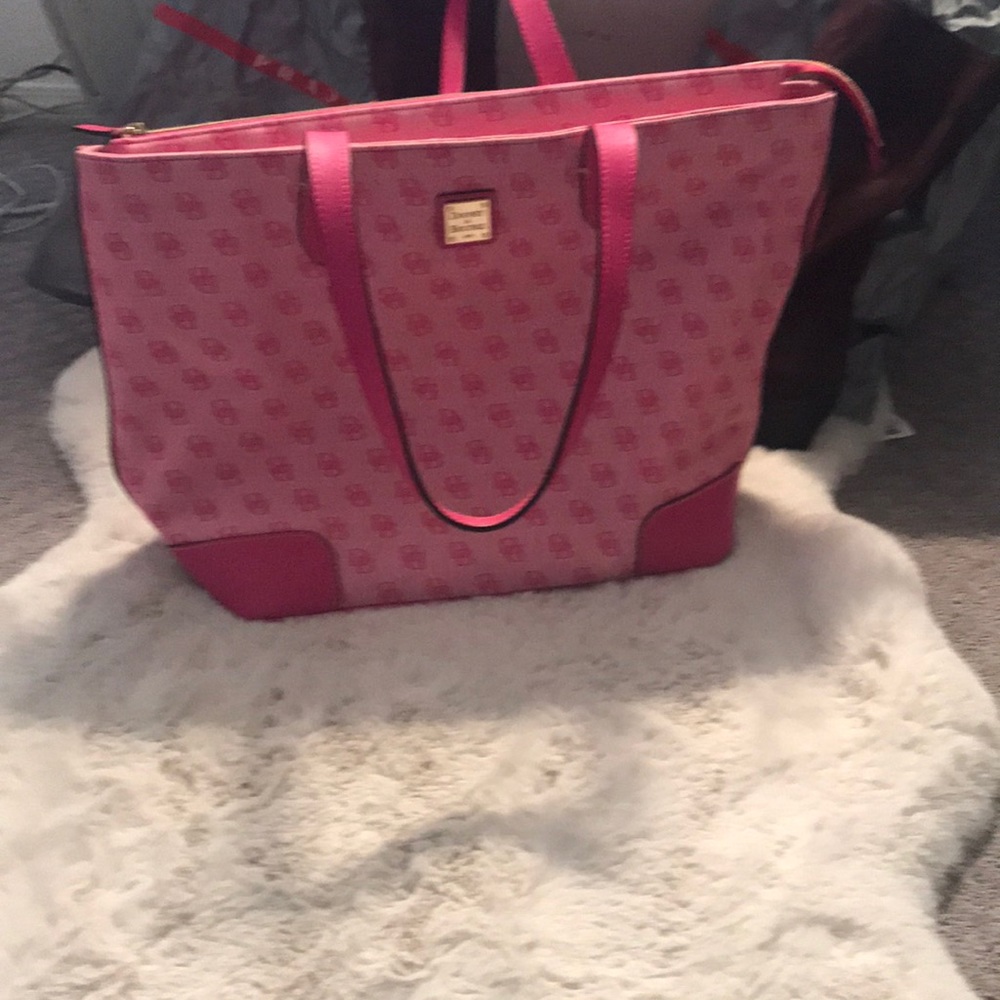 New Dooney and Bourke bag with tag ❤️